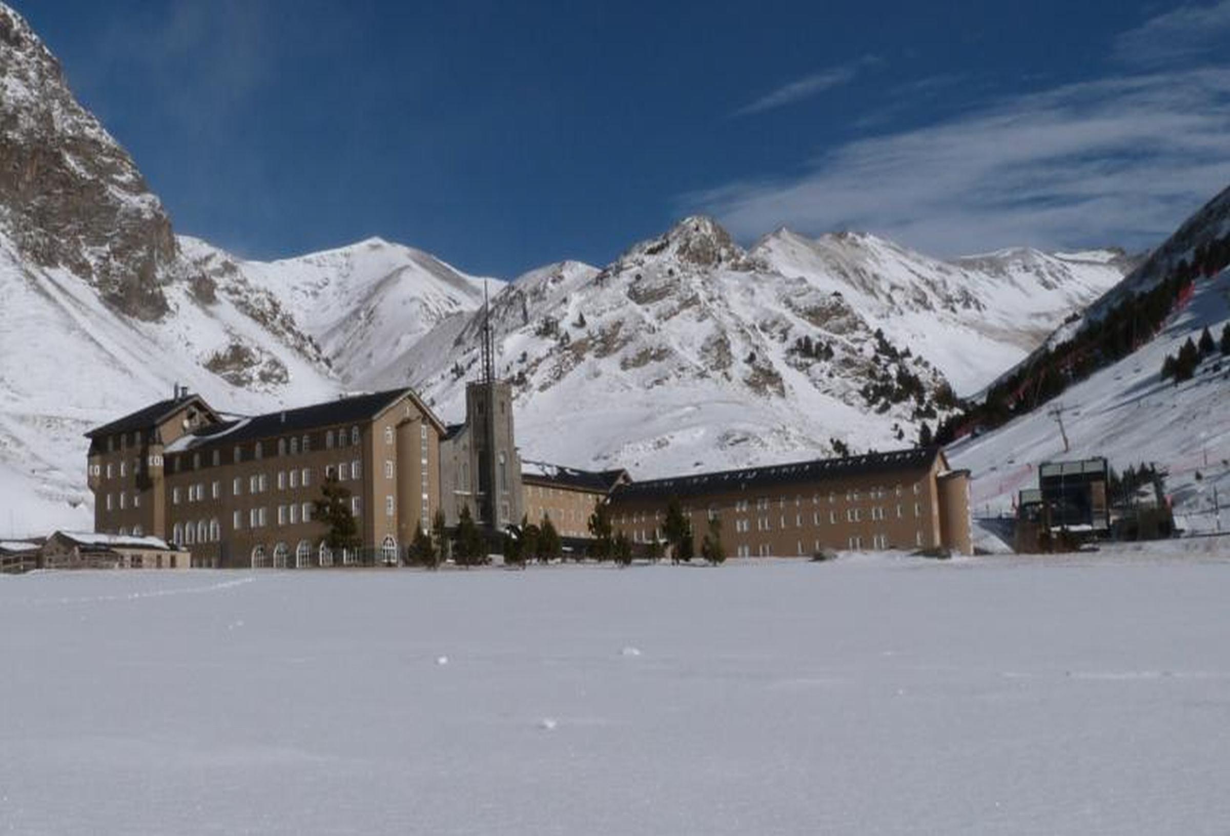 Apartaments Vall De Nuria Queralbs Exteriör bild