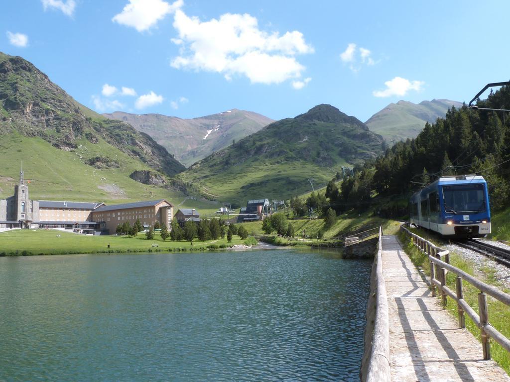 Apartaments Vall De Nuria Queralbs Exteriör bild