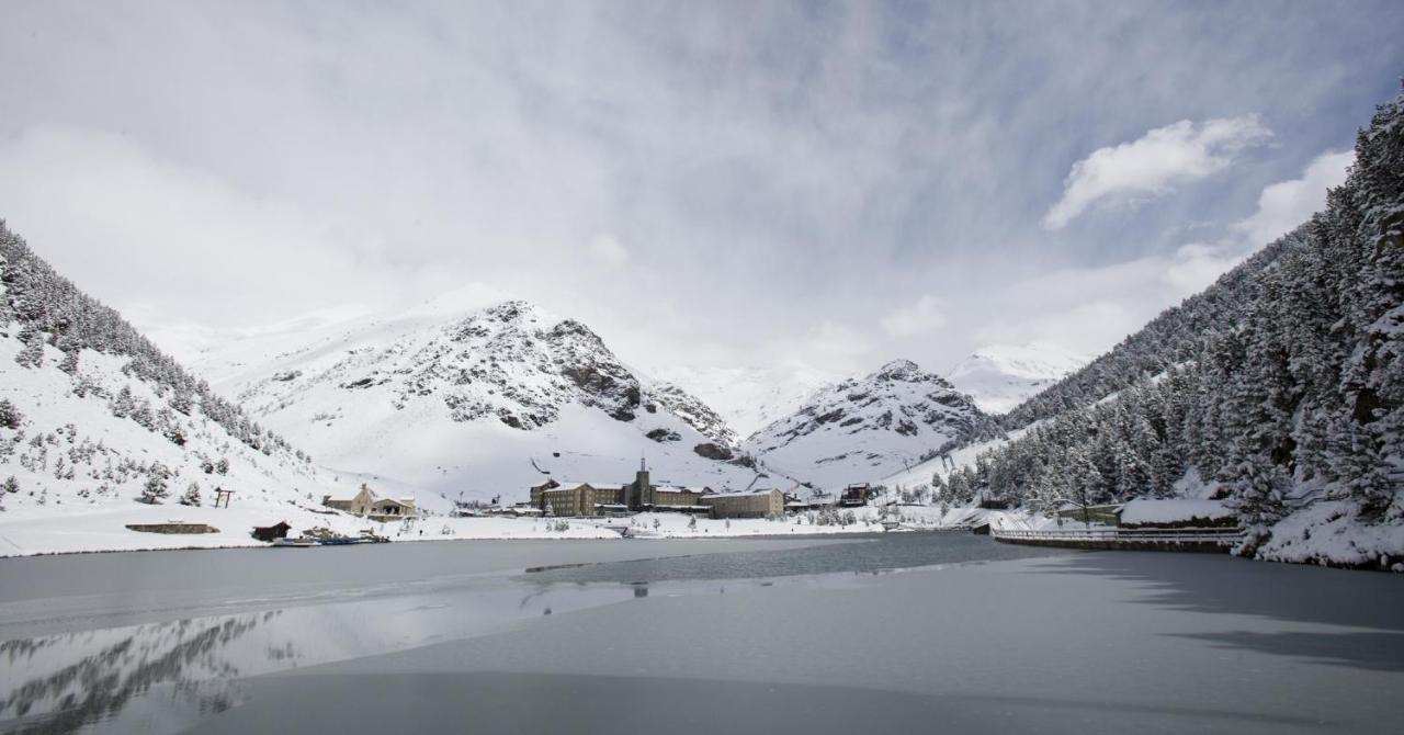 Apartaments Vall De Nuria Queralbs Exteriör bild